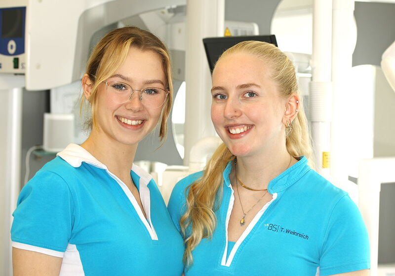 Auszubildende zur Zahn­medizinischen Fach­angestellten
